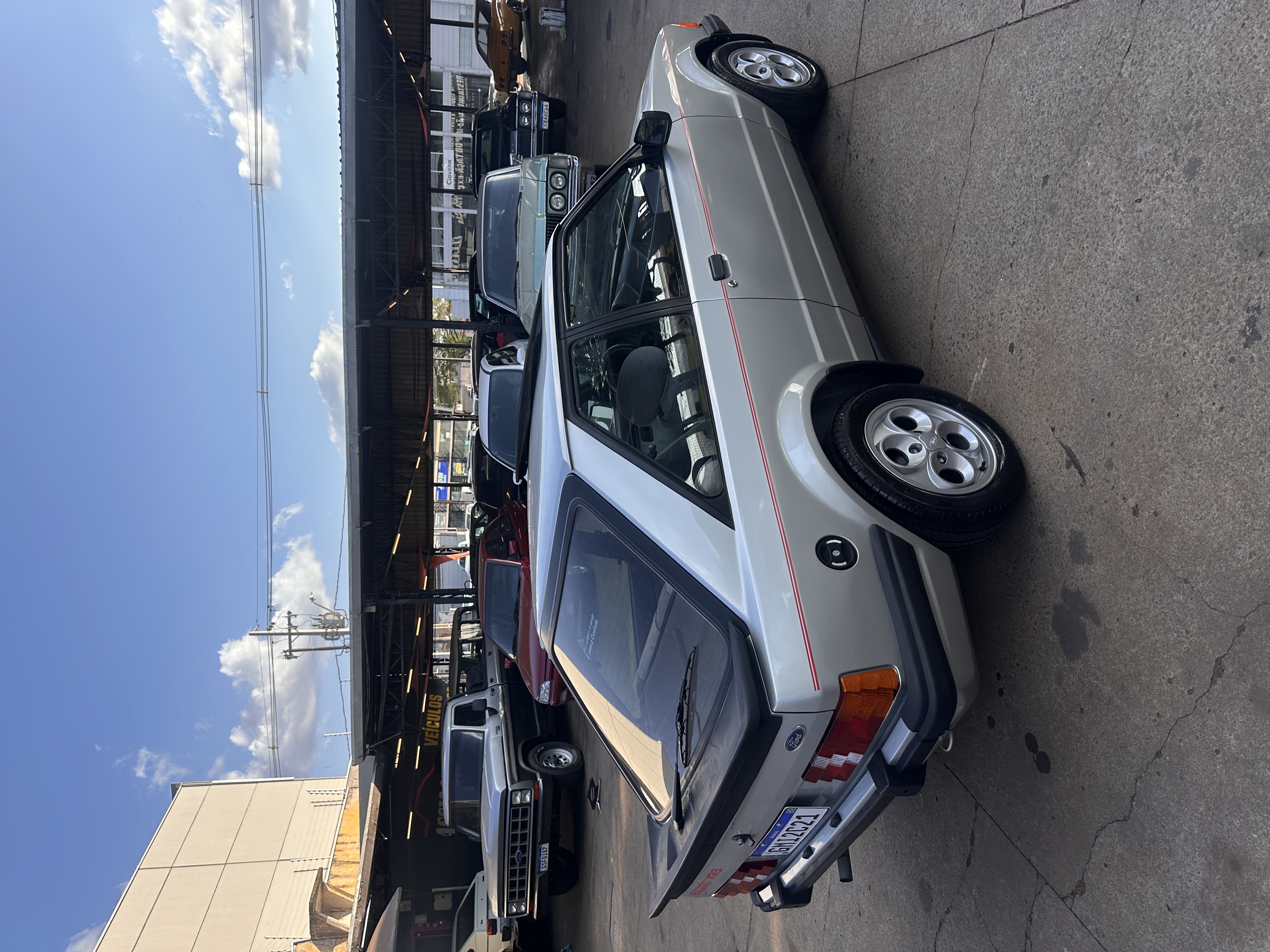 PASSAT GTS 1983 OU ESCORT XR3 1984