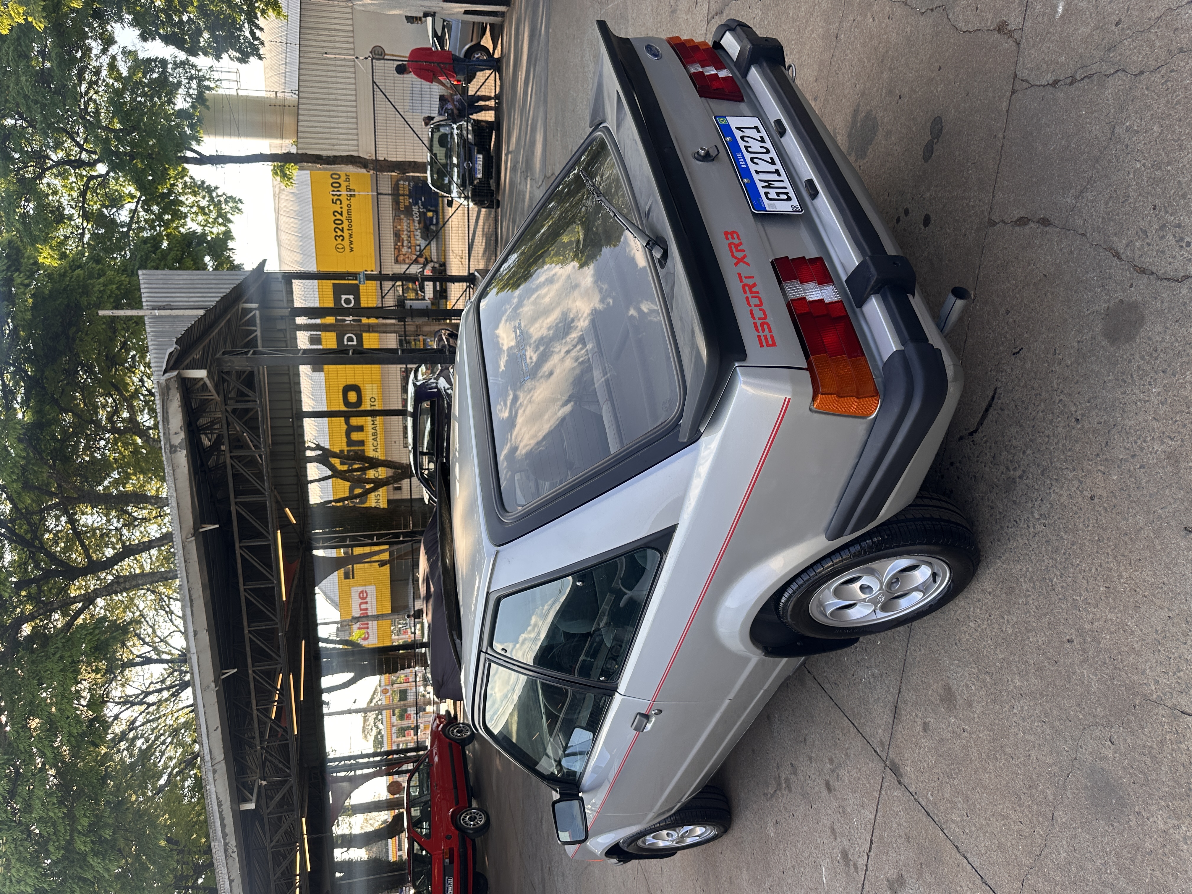 PASSAT GTS 1983 OU ESCORT XR3 1984