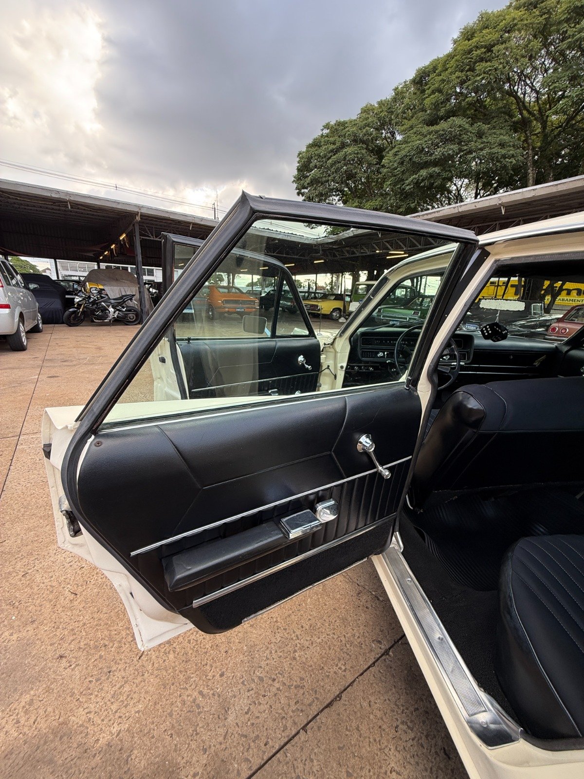 GALAXIE 500 1979 V8 302