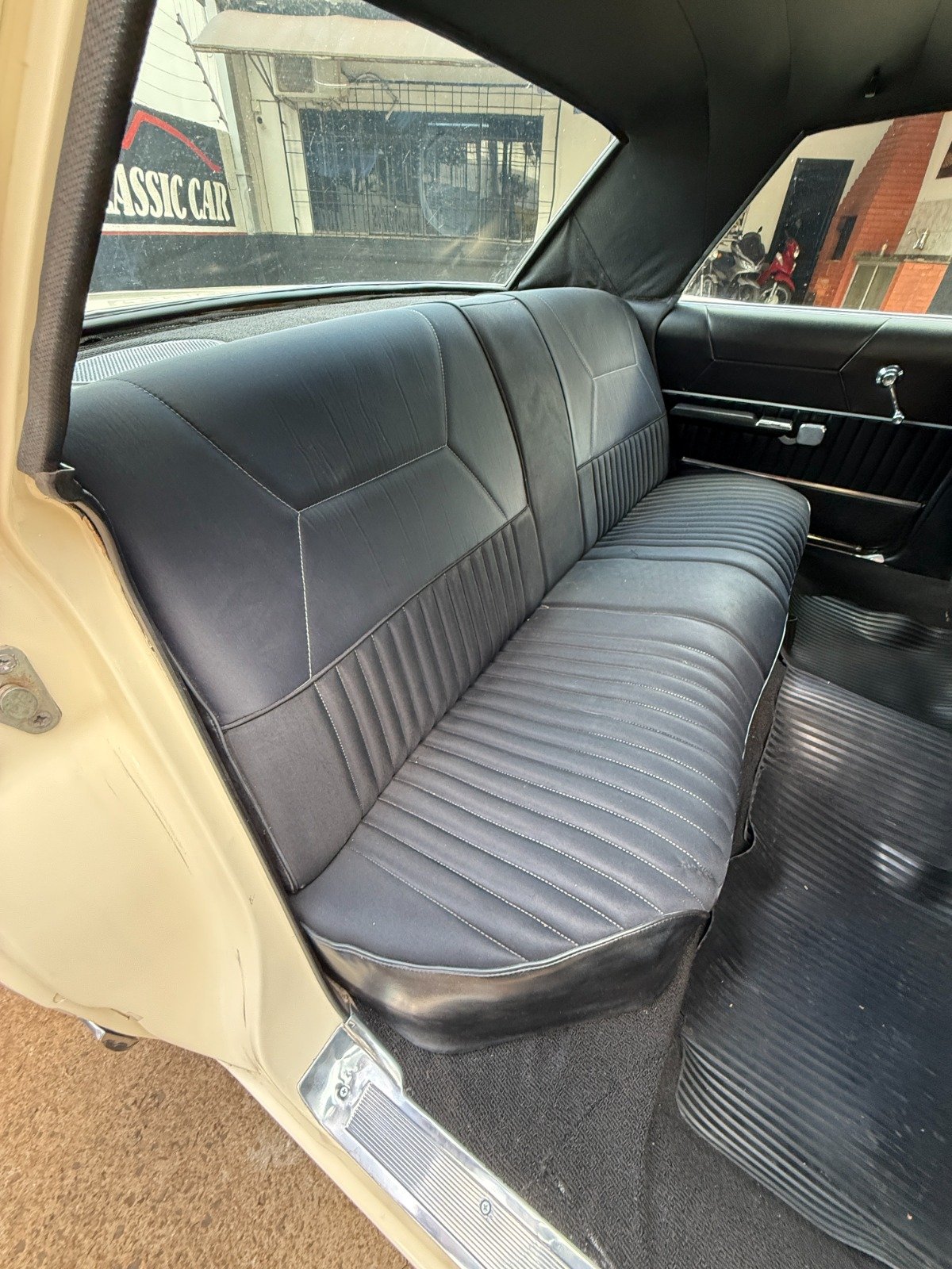 GALAXIE 500 1979 V8 302