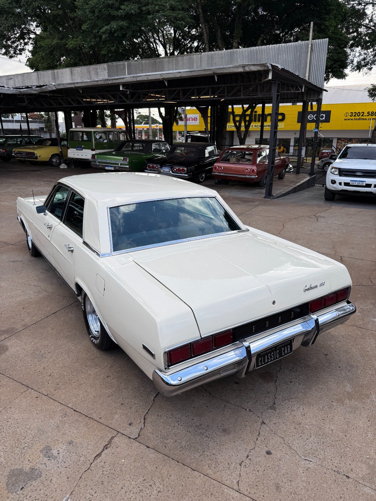 GALAXIE 500 1979 V8 302